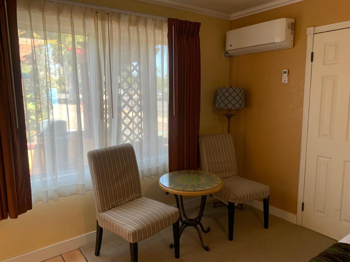 Oasis Inn&Suites Santa Barbara Eksteriør bilde