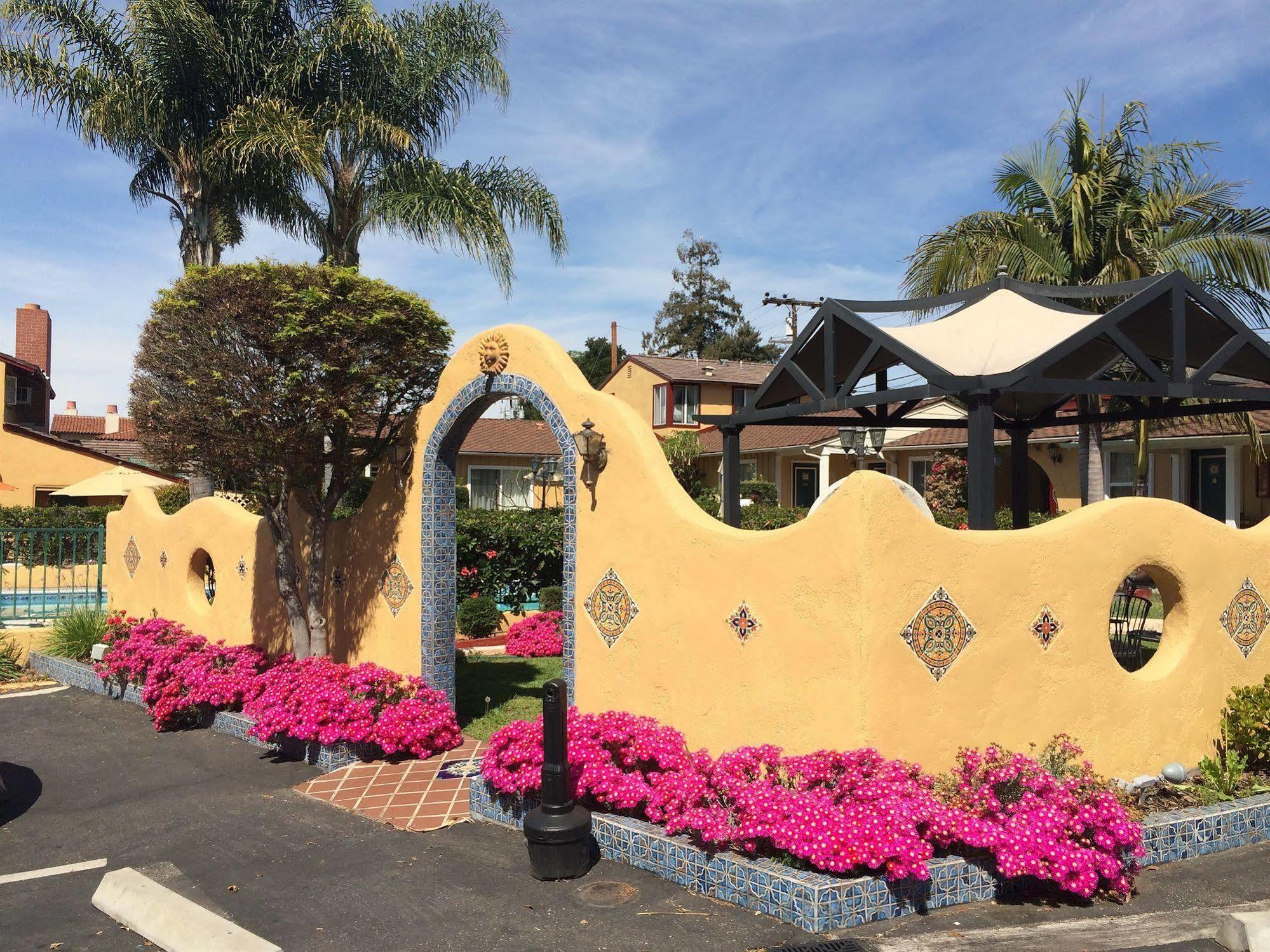 Oasis Inn&Suites Santa Barbara Eksteriør bilde