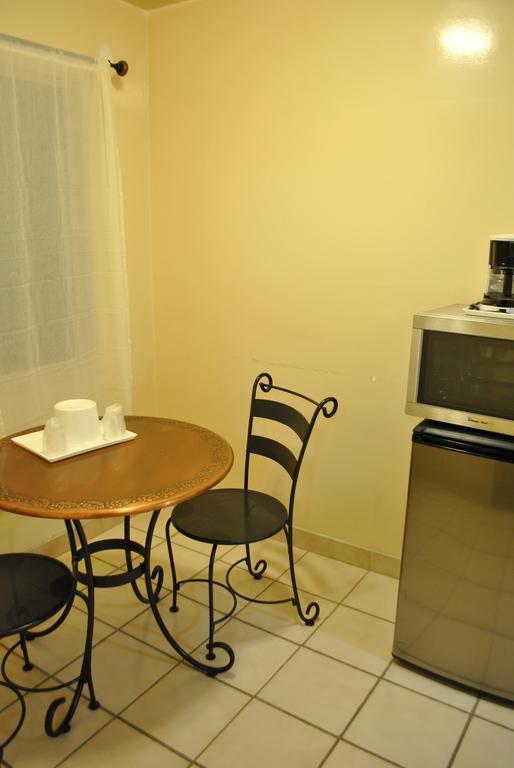 Oasis Inn&Suites Santa Barbara Eksteriør bilde